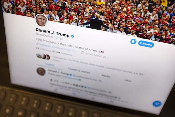 Trump Twitter account